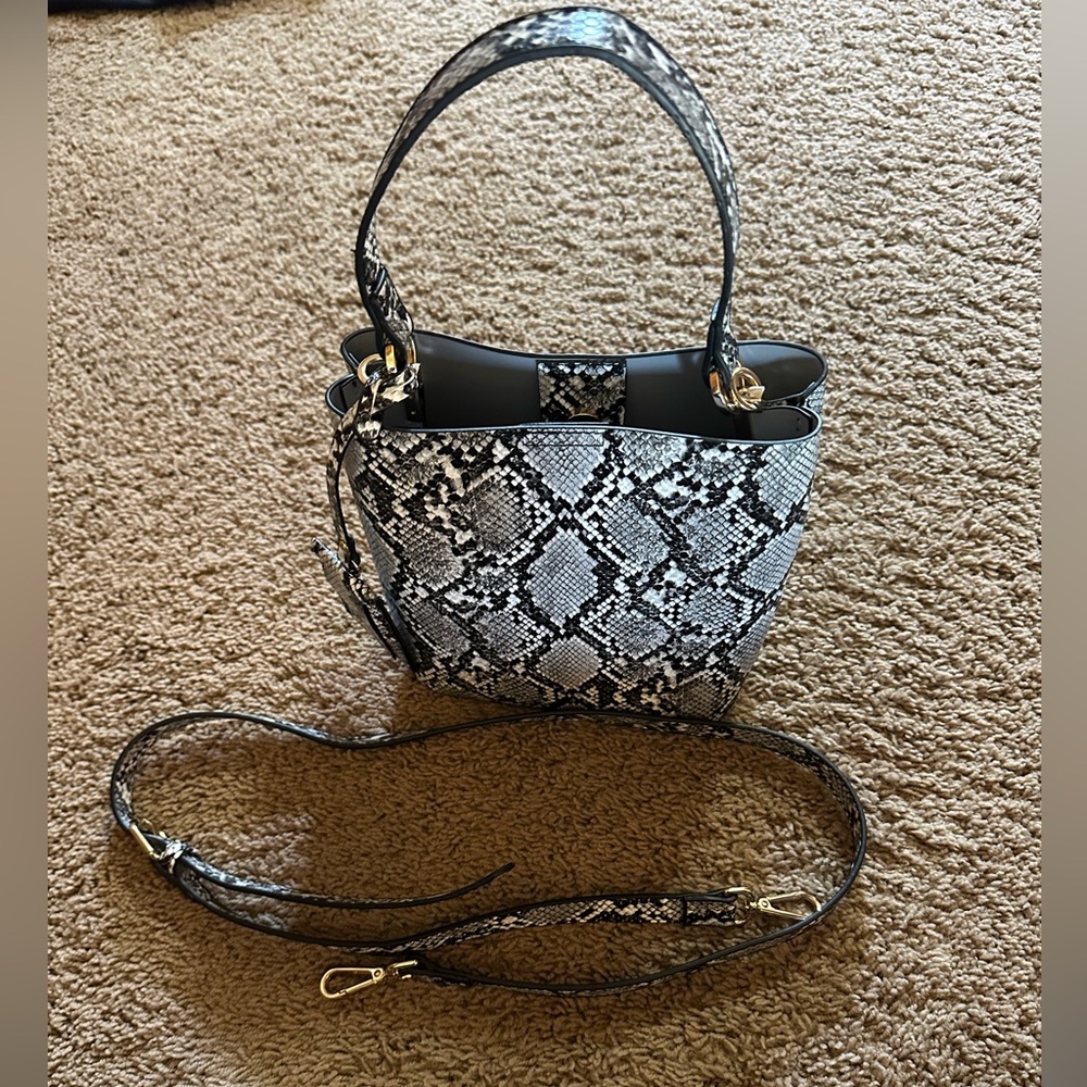 Snakeskin Pattern Women's Handbag